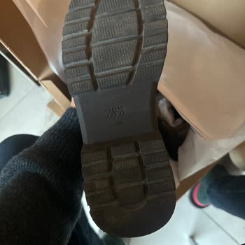 Zara Kullanılmış Ürün Gönderip Hatalarını Telafi Etmemeleri