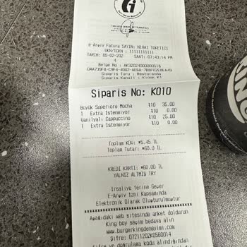 Burger King Büyük Boy Parası Alınıp Orta Boy Ürün Verilmesi