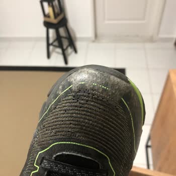 Skechers 403805L Ayakkabıda Soyulma Oldu!