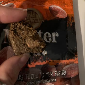 Nut Master Kuruyemiş İçinde Gramaj Artsın Diye Farklı Bir Şeyler Var