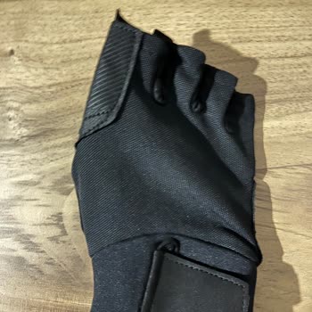Decathlon Tek Kullanımlık Ürün Satışı Yapıyor