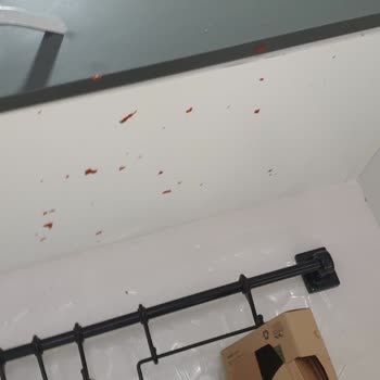 Tat Gıda Tat Salça Konservesi Açıldığında Basınçla Patladı