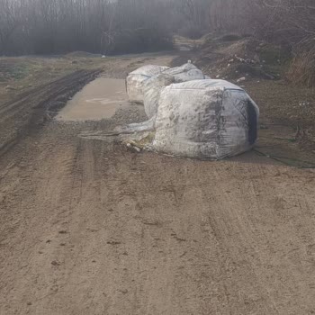 Kahramankazan Belediyesi Zehirli Atık Temizliği