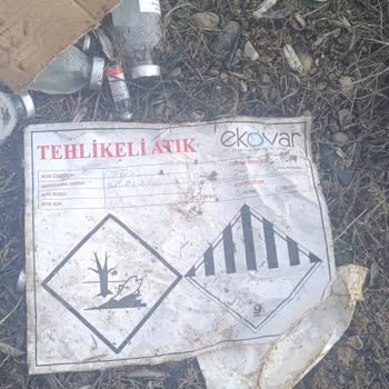 Kahramankazan Belediyesi Zehirli Atık Temizliği