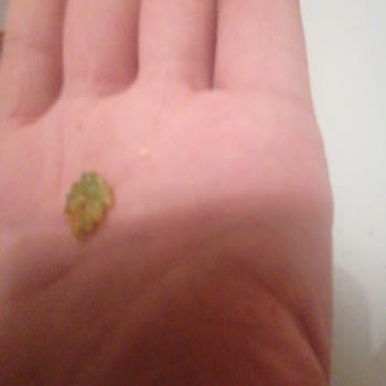 Ruffles Cips Parçasının Üstünde Bir Leke