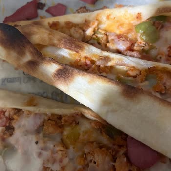 Meşhur Sarıyer Börekçisi (Manisa) Yemeklerde Tatsız Sürprizler