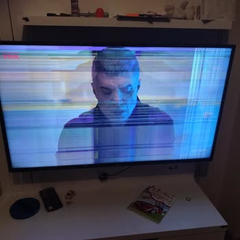 Vestel TV Ekranda Yatay Ve Dikey Çizgi