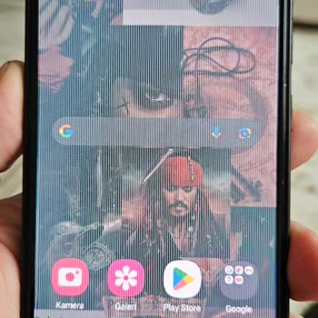 Samsung A71 Ekran Bozulması Ve Düzelmesi