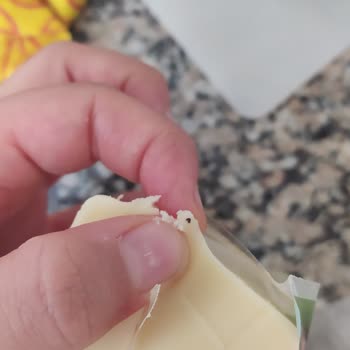 BİM Aknaz Kaşar Peyniri Şikayet