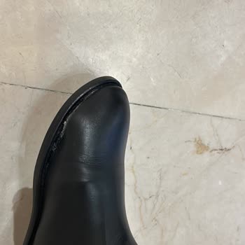 Pelin'in Ayakkabıları Açılan Çizme Hak