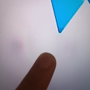 Vestel TV Ekranı Tozlanması