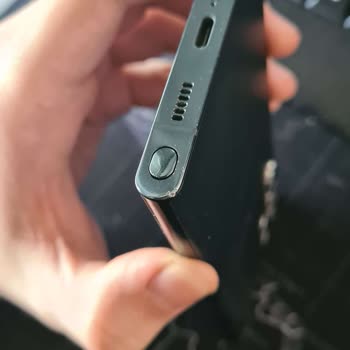 EasyCep Kozmetiği Çok İyi Olan Telefon Hk.