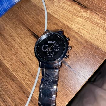 Erkekaksessuari (Instagram) Erkekaksessuari İstediğim Saati Ve Diğer Aksesuarları Göndermedi