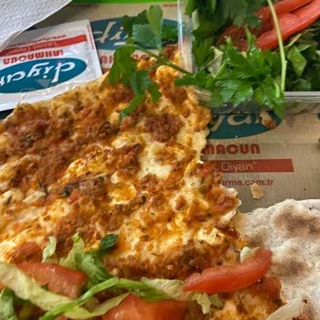 Diyar Lahmacun Lahmacundan Kıl Çıktı