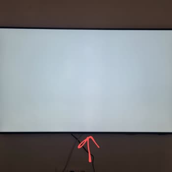 Samsung 50CU8000 Televizyonda Işık Sızması