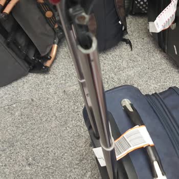 SunExpress Hava Yolları Bavulum Kırıldı Ve Verilen Ücret Yeni Almama Asla Yetmedi
