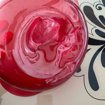 Tupperware Mikrodalga Ürünü Mikrodalga'da Eridi