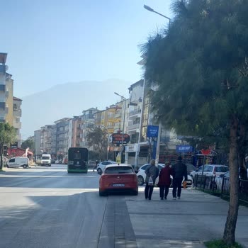 Denizli Büyükşehir Belediyesi Hatalı Otobüs Sürücüsü