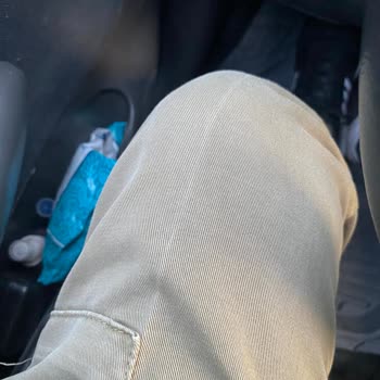 Mavi Keten Pantolon Renk Atması Ve Beyaz Çizgi