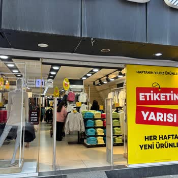 Fullamoda Mağazada Saygısız Hizmet Deneyimi