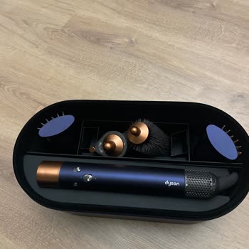Dyson Hediye Vermemek İçin Uygunsuz Davranışlar