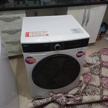 Regal Çamaşır Makinesi Yürüdü