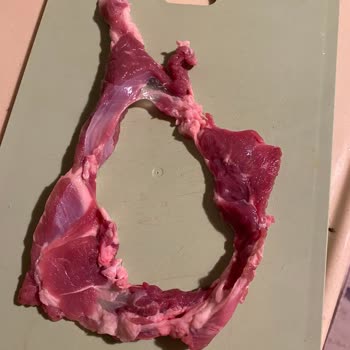 Migros Arasta Kasap Külbastı Diye Et Yumağı Göndermiş Şikayetim Var