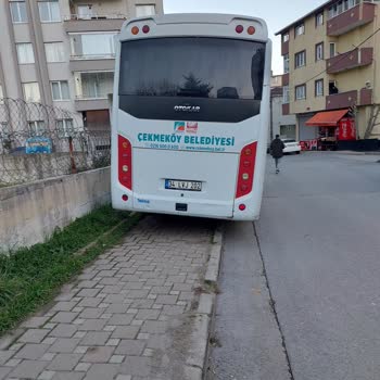 Çekmeköy Belediyesine Ait Araç Sürücüsünün Sorumsuz Davranışı