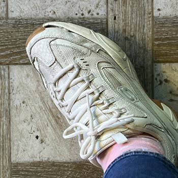 Skechers Sattığı Ürünlerin Arkasında Durmuyor!