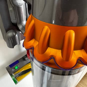 Dyson V15 Mor Silikon Sorunu