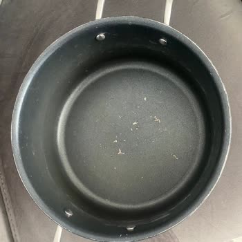 Karaca Züccaciye Karaca Bio Diamond Tencere Setinden Şikayetim Var