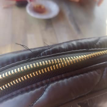 Nine West Dikişler Sökülmüş Çanta