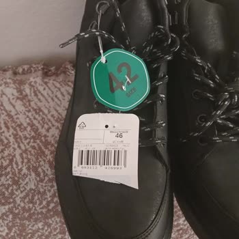 LC Waikiki İlgisizlik Ve Alakasızlıktan Nasibini Almış Kargo Hk.