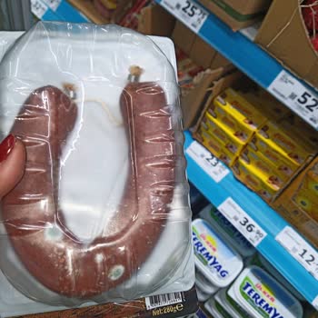 A101 De Marka Ürün Küflü Satılıyor İnsan Sağlığı Hiç Önemli Değil