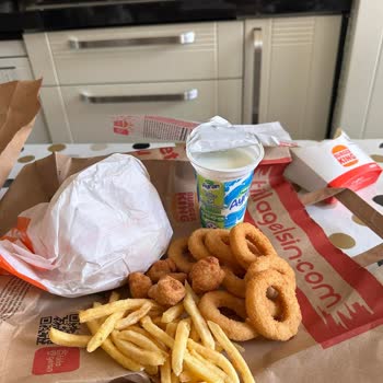 Burger King Kavacık Yanlış Sipariş, Eksik Malzeme, Fazla Para Alma