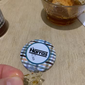 Harras Marka Reçelden Çıkan Plastik Parçası