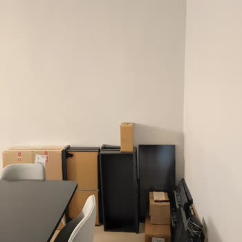 İstikbal Hedef Mobilya Dan Alınan Salon Takımının Geç Eksik Kırık Ürün