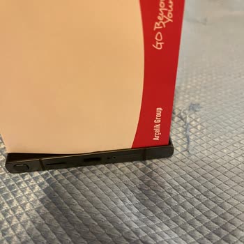 Samsung Galaxy S24 Ultra Ekran Ve Kasa Sorunu