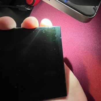 Samsung Galaxy S24 Ultra Ekran Ve Kasa Sorunu