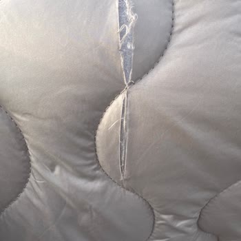 Hayal Kırıklığı Mango Yırtık Olan Montu Değiştirmiyorlar