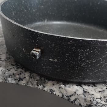 Karaca Züccaciye Tava Tencere Mağduriyeti