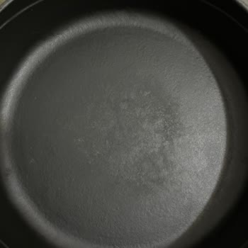 Lava Döküm Tencere Tabanı Soyulması