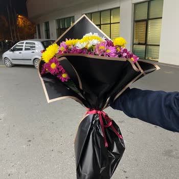 Kardelen Çiçekçilik (Konya) Vasat Buketin Fiyatı