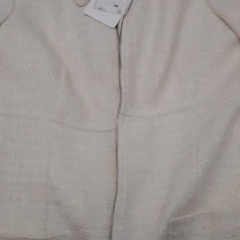 Adil Işık Group Etiketi Üzerinde Ürünümü Beden Değişimini Yapmadılar.