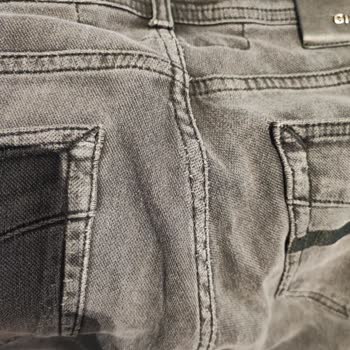 Giovane Gentile Kalitesiz Pantolon Hayal Kırıklığı