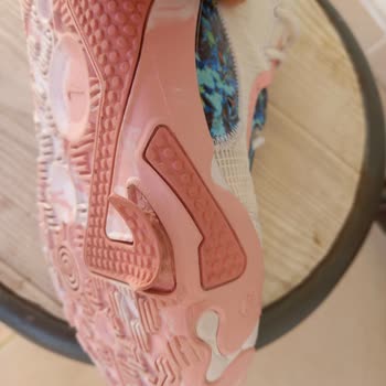 Shopier Orijinal Değil 2-3 Giyilmede Tabanı Ayrıldı.