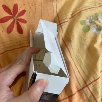Amazon Yırtık İadeleri Başka Müşterilere Satıyor