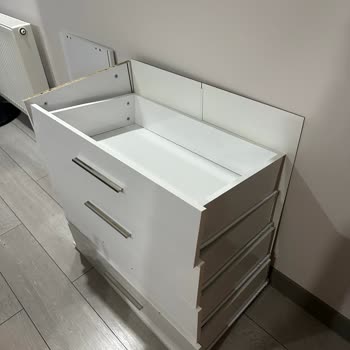 Modalife Bir Türlü Gelmeyen, Geldiğinde De Eksik Parçaları Olan Şifonyer