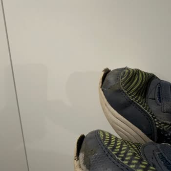 Skechers Çocuk Ayakkabıları Çok Kötü