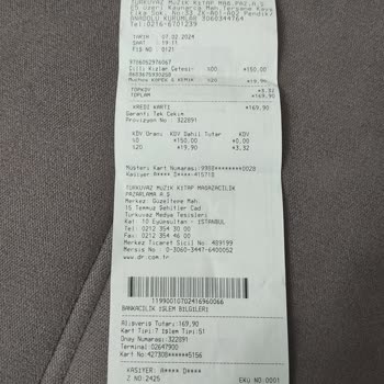 D&R Mağaza Ve İnternet Sitesindeki Fark